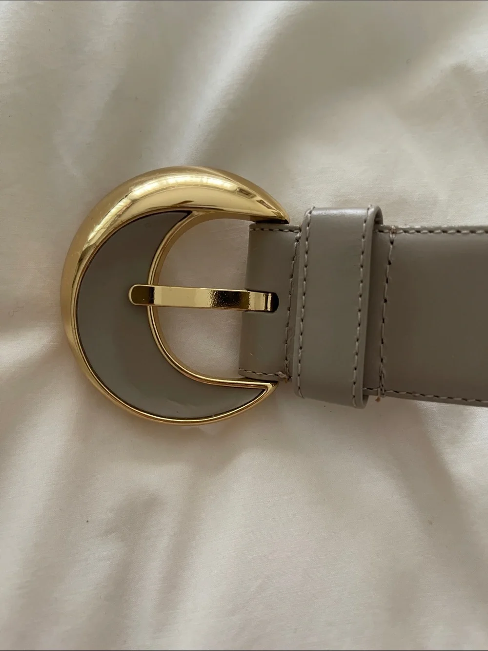 Vintage Liz Claiborne Classic Wide Belt with Gold Crescent Buckle